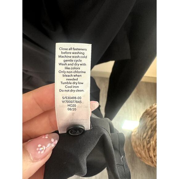 Athleta Urbanite Top Black Button-Up Shirt Size Large Long Sleeve - Picture 7 of 7